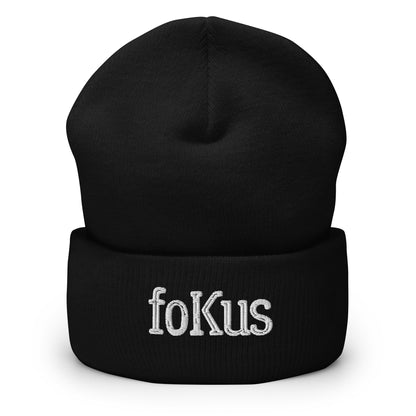 foKus Beanie -TEXT-